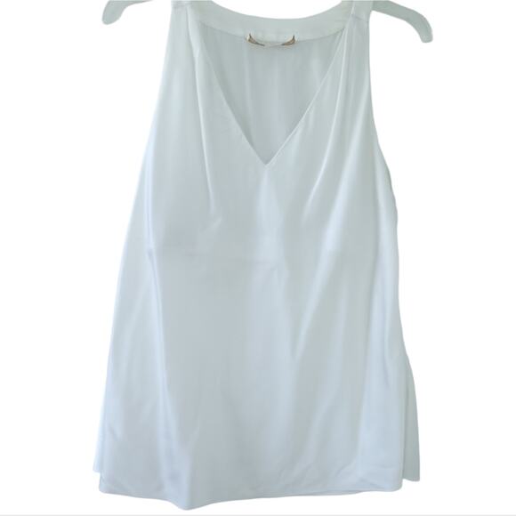 Boston Proper Flowy Lightweight Sleeveless Blouse Size 8 Quiet Luxury Style - Picture 1 of 7